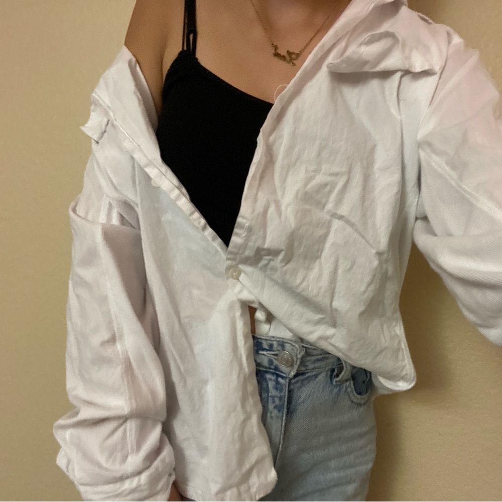 white button up shirt